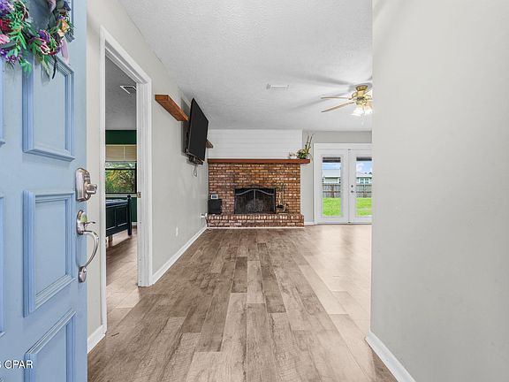 5th image of 5721 Howard Rd