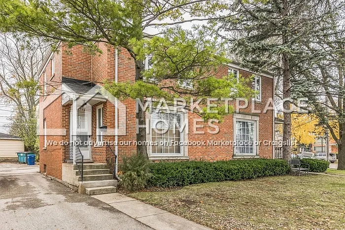 706 Broadview Ave — Photo 2