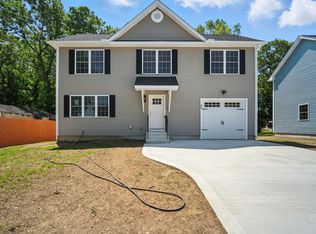 11 Jennings St, Springfield, MA 01119