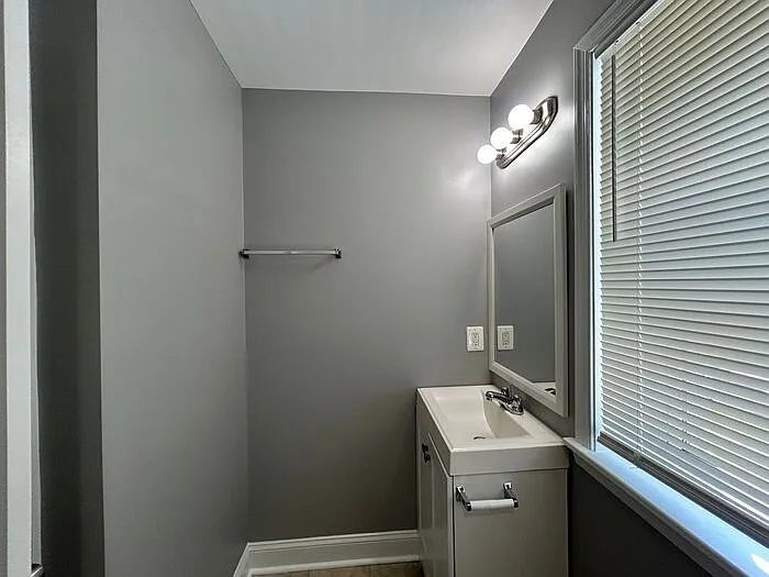 2 bed, 2.0 bath, $1,900 — Photo 4