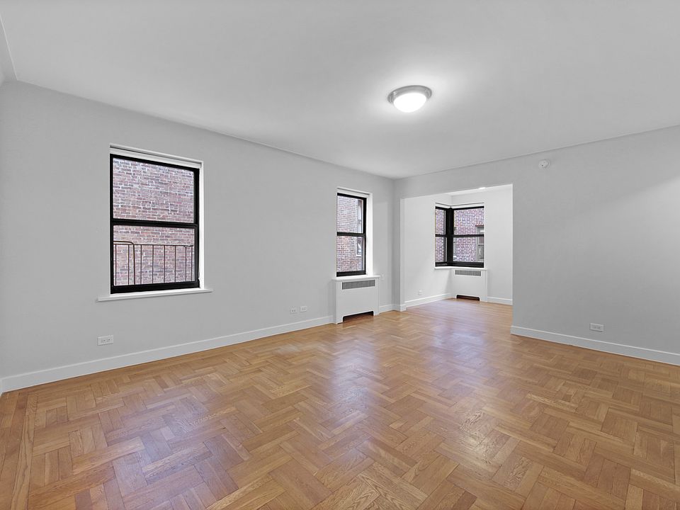 1st image of 8 Gramercy Park S APT 5D