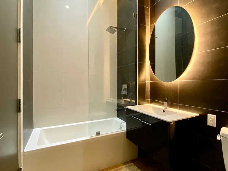 72 Willoughby St #4G — Photo 6