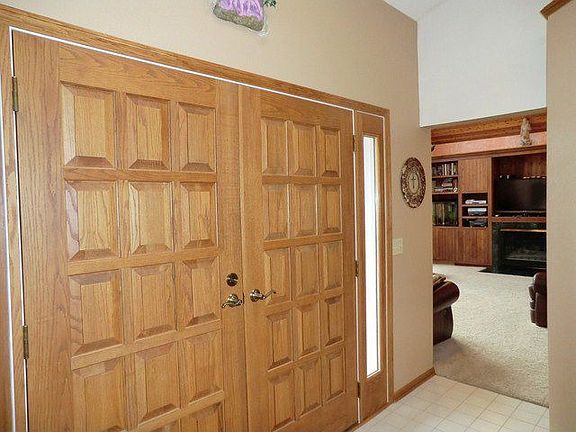 2nd image of 7820 Beaver Hills Ln