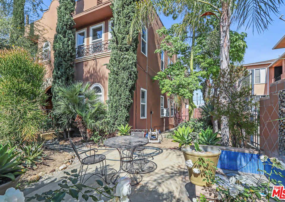 1st image of 1371 S Cloverdale Ave