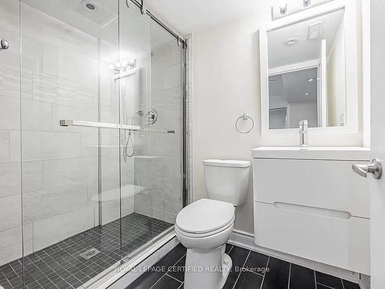 72 Little Britain Cres #BSMT — Photo 9