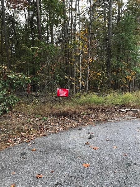 1st image of 0 Dogwood Ln