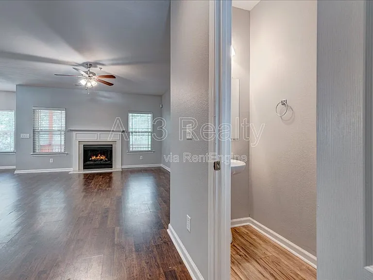 123 Wellbrook Ct NE — Photo 9