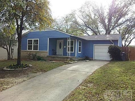 1st image of 2366 Kingswood Dr