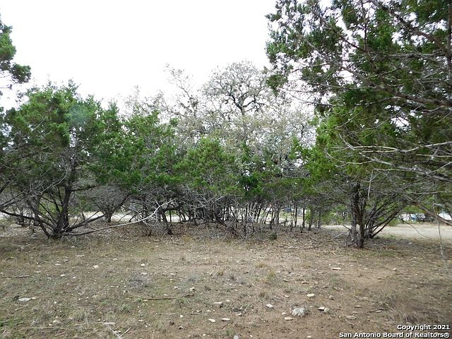 1st image of 2579 Woodcrest Dr