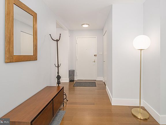 5th image of 4620 N Park Ave APT 303W