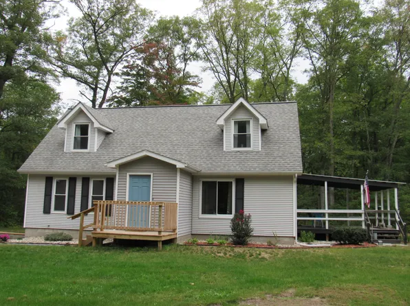 11412 Harris Rd, Montague, MI 49437