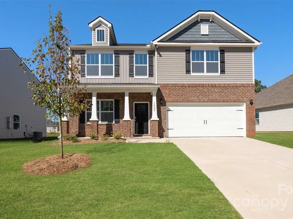 1425 Secrest Commons Dr, Monroe, NC 28112