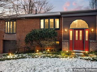 101 W Hillcrest Rd, Eighty Four, PA 15330