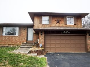 2090 Ginder Rd NW, Lancaster, OH 43130