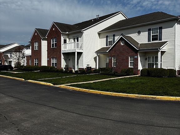 2nd image of 2680 Silver Oak Dr #5680