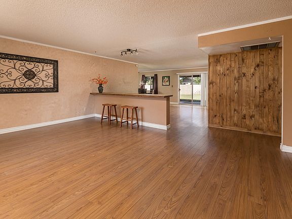 5th image of 4308 W Sandra Cir