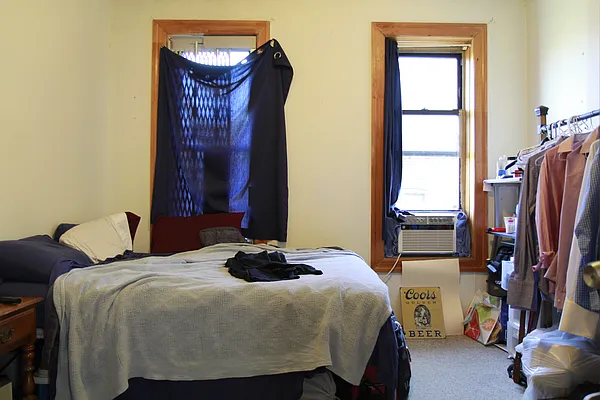 Rented by Rennit Inc. | media 45