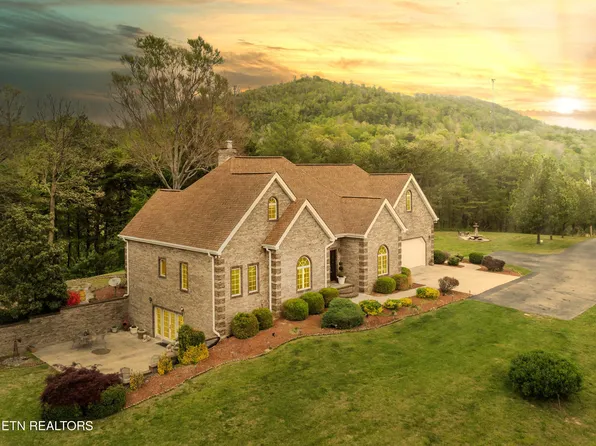 300 Lowe Rd, Huntsville, TN 37756