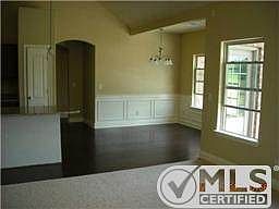 3rd image of 2108 Chaucer Park Ln