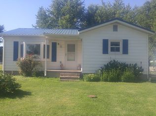 741 Torrens St, Tilden, IL 62292