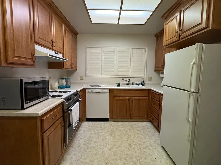 2837 Marigold Dr — Photo 5