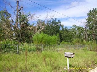 242 Elm St, Hawthorne, FL 32640
