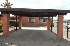 200 N Calle Del Santo