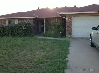 409 Curts Dr, Lawton, OK 73507