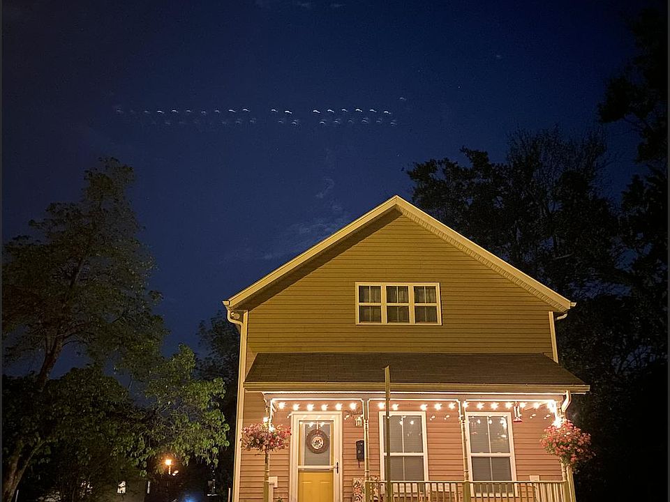 4 Bedroom House in Historic Neighborhood near Downtown Bloomington