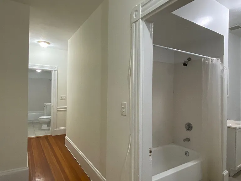 75 Brighton Ave #3C — Photo 35