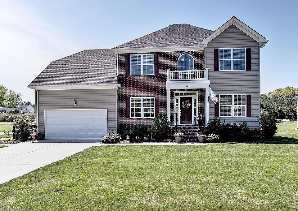 1st image of 601 Marks Pond Way