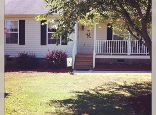 103 Lansing Dr, Benson, NC 27504