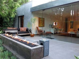 739 Westmount Dr, West Hollywood, CA 90069