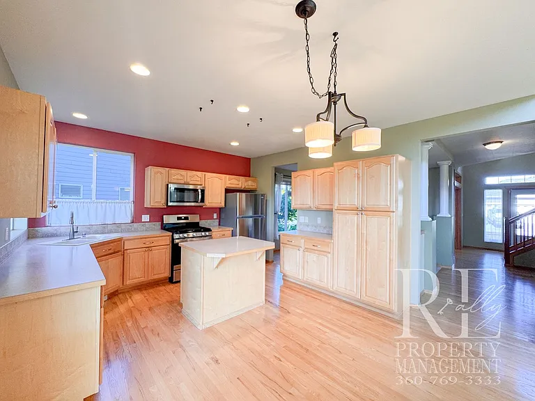 18128 Mount Walker Dr NE — Photo 11