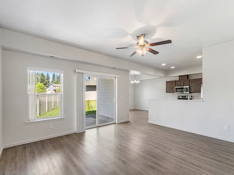 Orchard Land Duplexes — Photo 7