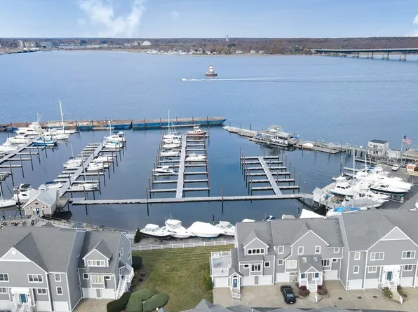 700 Shore Dr Unit 1209, Fall River, MA 02721