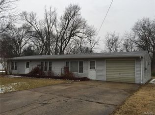 13 Plackemeier Dr, O'Fallon, MO 63366