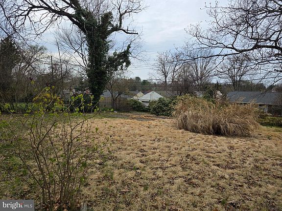 4th image of 7512 Rocksham Dr
