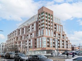 1787 Saint Clair Ave W