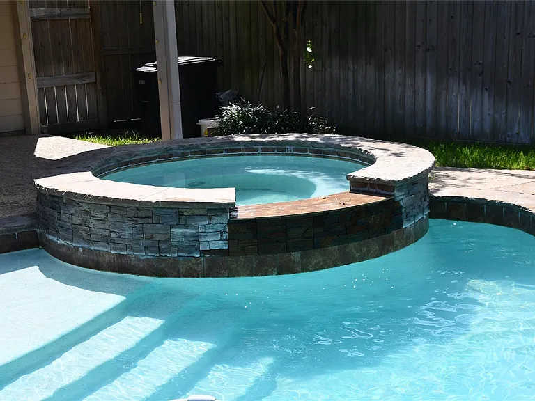 18118 Cypress Valley Ln — Photo 4