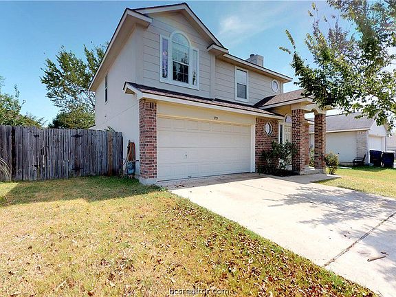 2nd image of 3719 Meadow View Dr