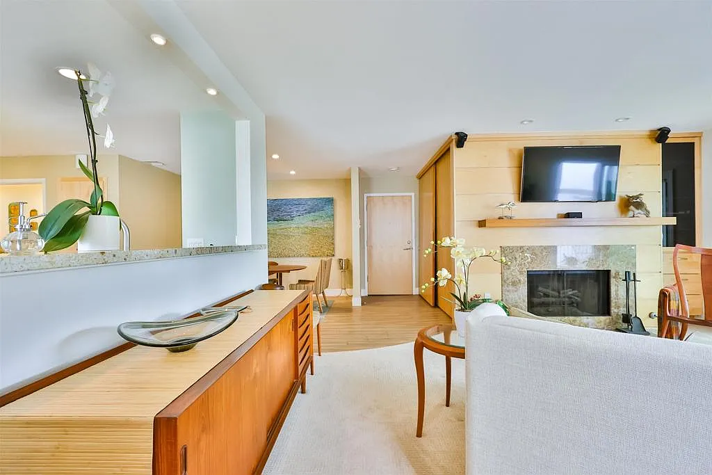 2 bed, 1545 sqft, $6,200 — Photo 4