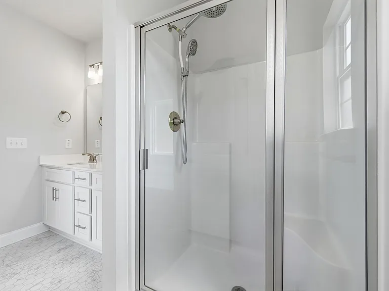 903 Eakins Ln — Photo 13