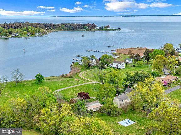 2nd image of 21408 Broad Cove Ln