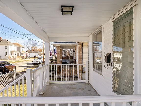 4th image of 307 Belle Ave