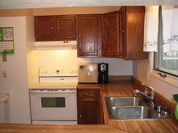 2nd image of 220 Red Leaf Cir