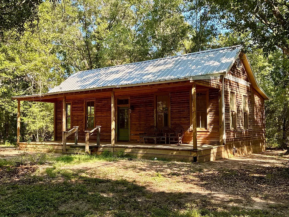 8222 Highway 105 #3
