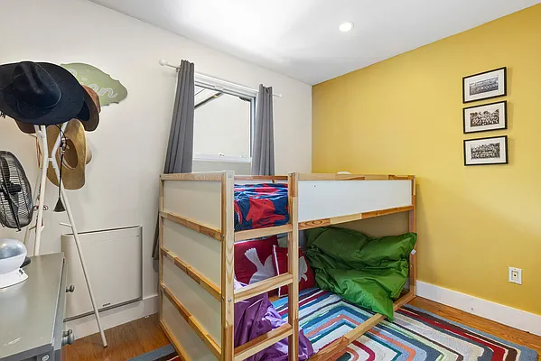 Rented by Compass | media 9