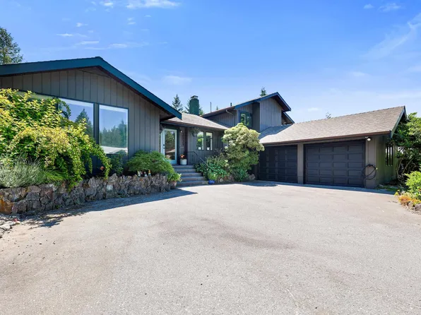 2539 Jura Cres, Squamish, BC V8B 0P1
