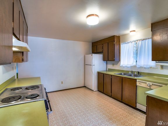 5th image of 1285 NE Oleary St